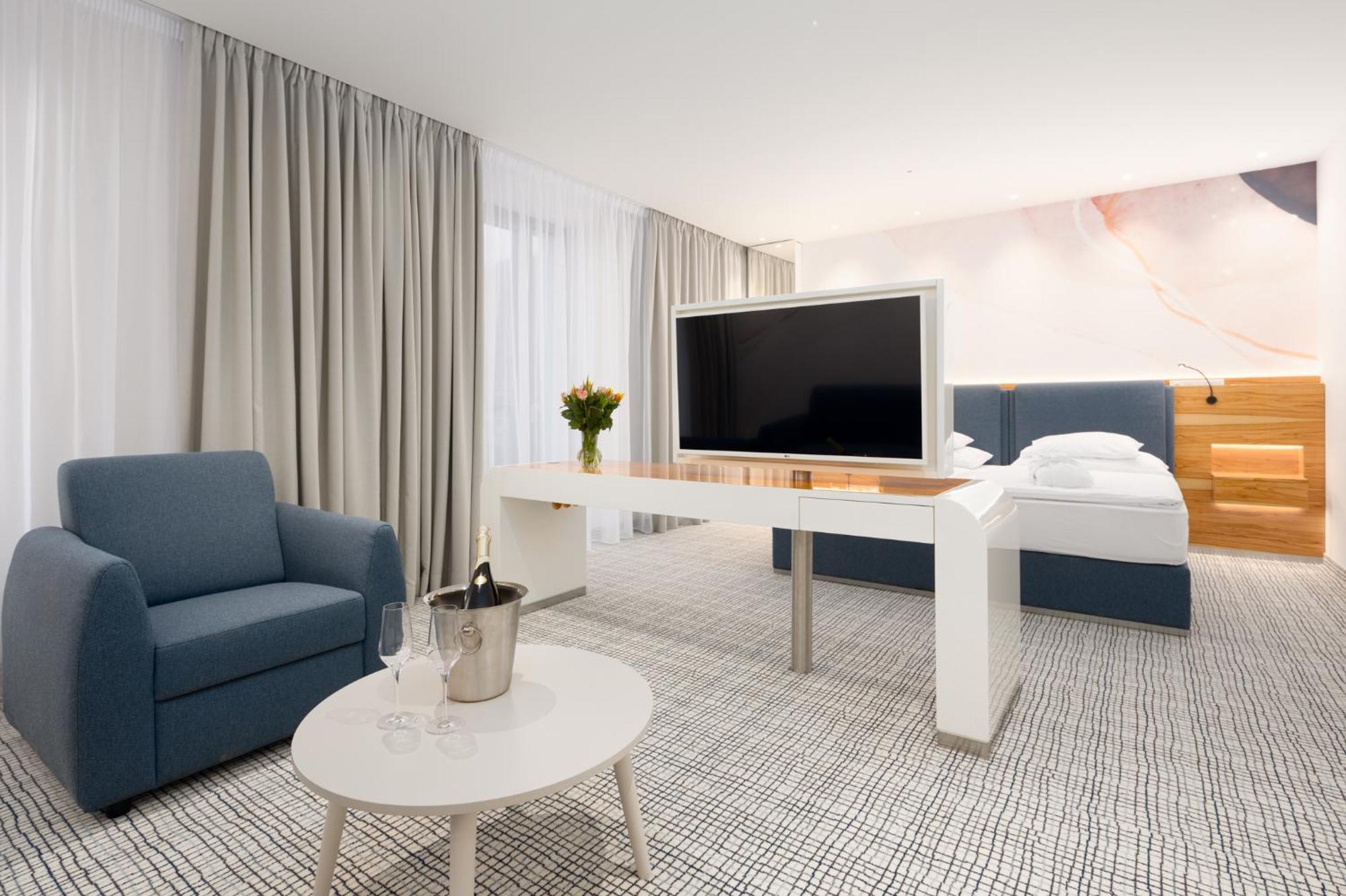 St. Joseph Royal Regent Otel Karlovy Vary Dış mekan fotoğraf
